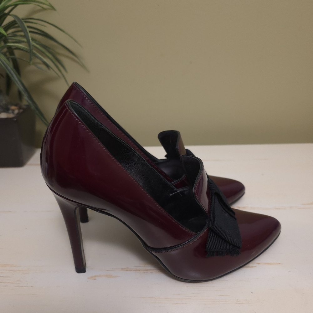 Lanvin | Oxblood Patent Leather Pumps With Black Bow Accents Sz 37 - Picture 4 of 11